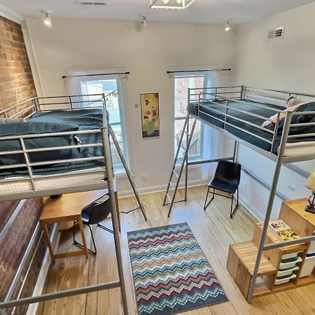 R And R Guest House Moberly Экстерьер фото