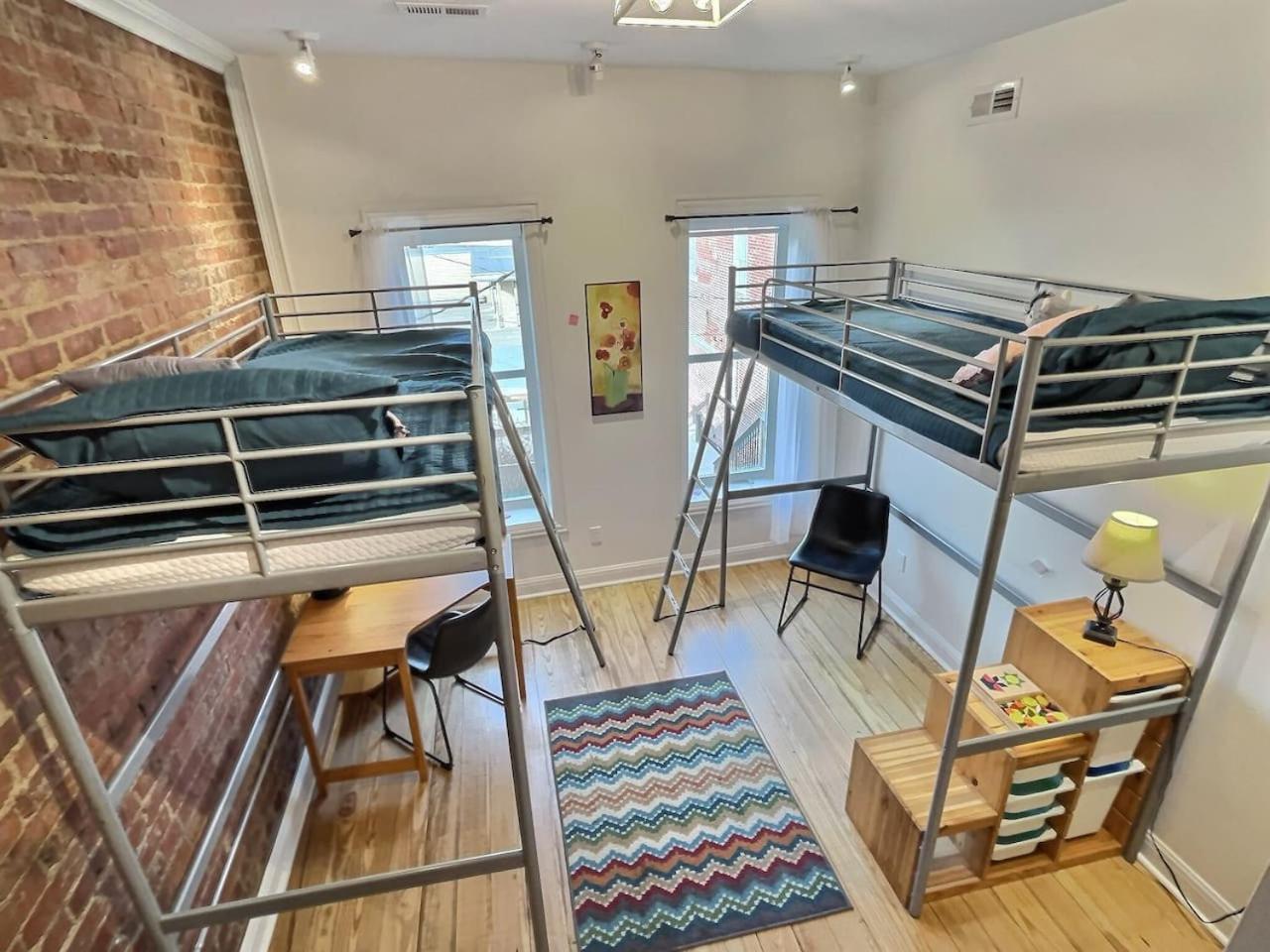 R And R Guest House Moberly Экстерьер фото